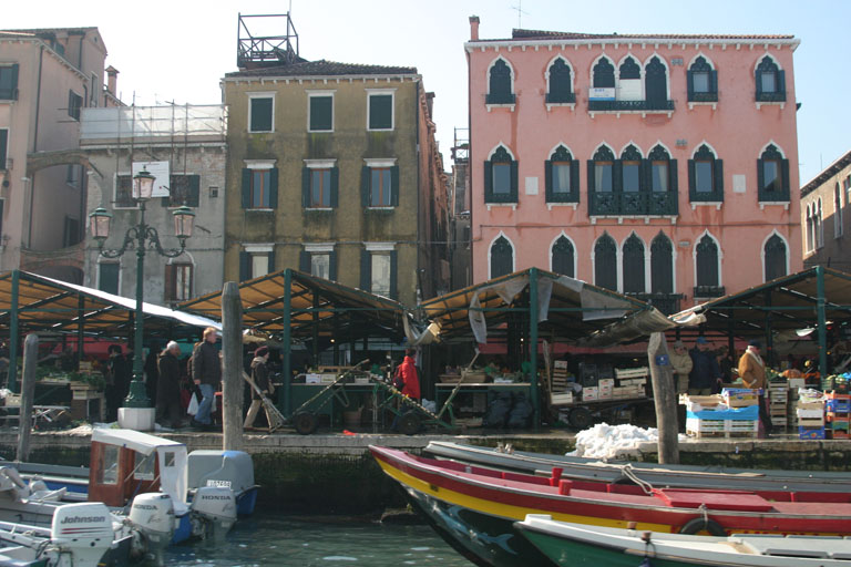 Grand Canal market