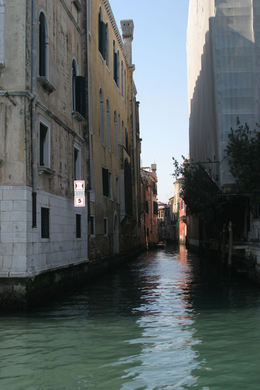 Side canal2