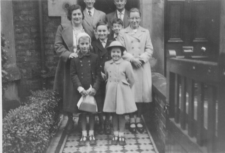 Friends from Gillfoot Rd